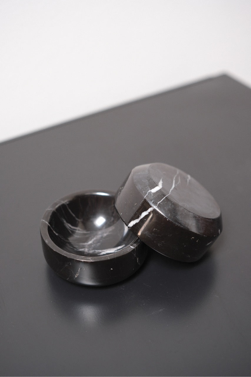 Daisy - Small Marble Bowl - Set of Two